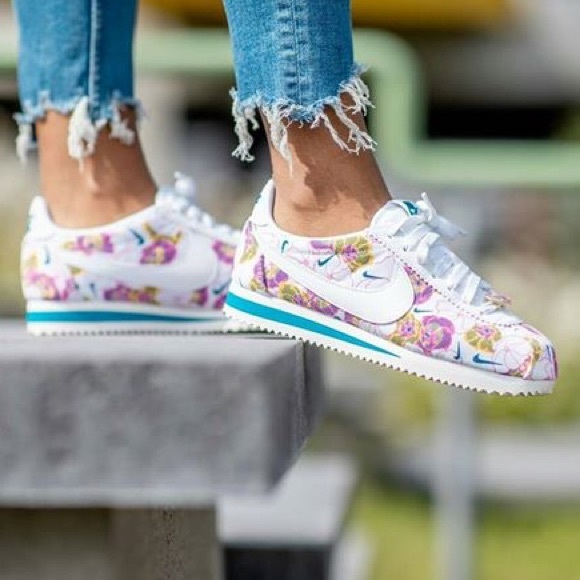 nike cortez mens floral